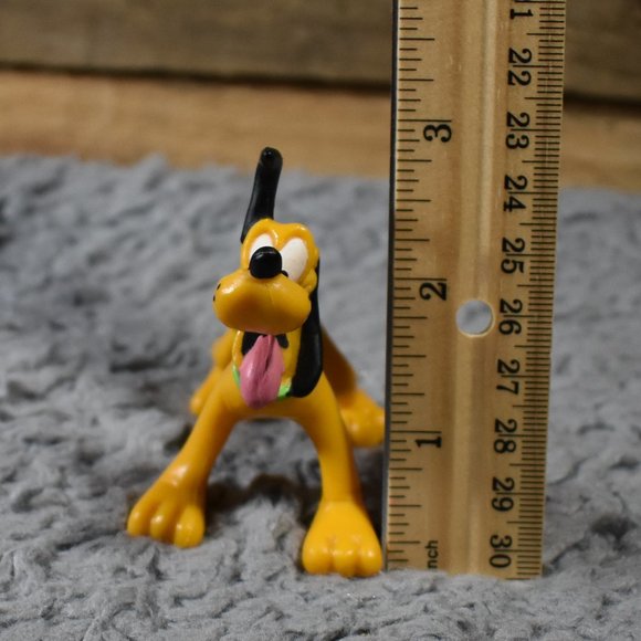 Rare Disney Pluto Figurine #621 - Picture 11 of 14